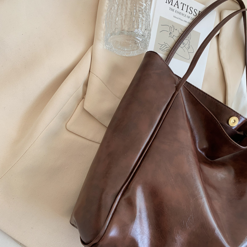 Fashion Handbag New Autumn And Winter Japanese And Korean Large Capacity Soft Leather Shoulder Bag Retro Casual Handbag - Image 8