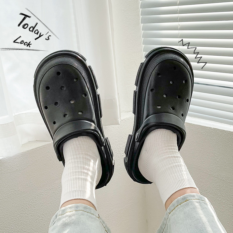 Outdoor Summer Women Men Sandals Beach Slippers Garden Clogs Shoes - Image 6