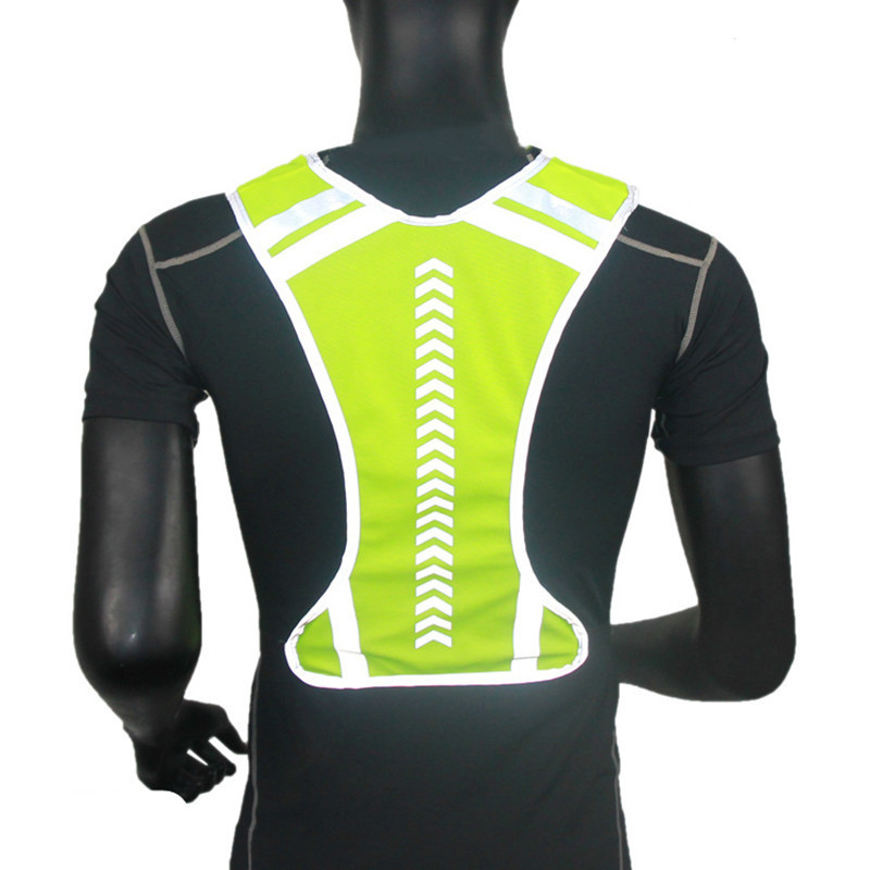 Arrow Guide Indicates Reflective Vest - Image 5