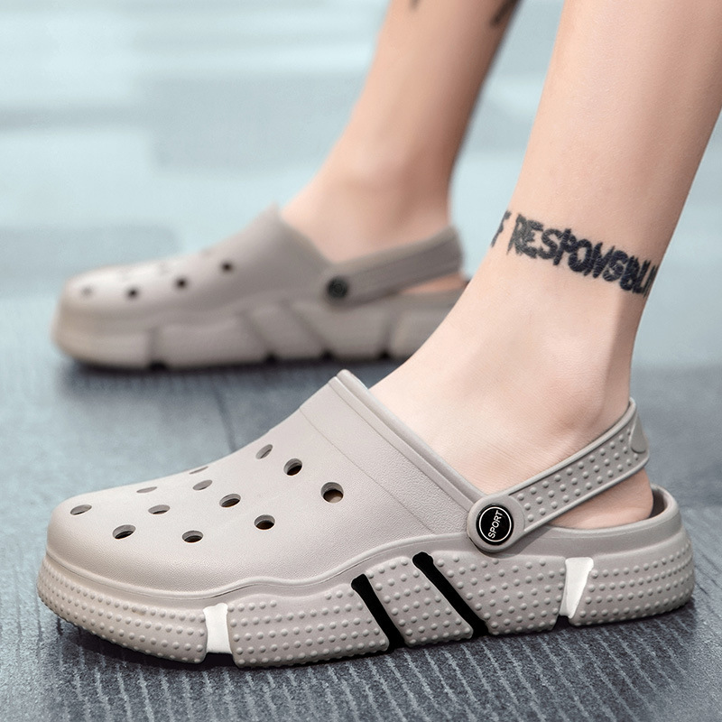 Men Sandals Summer Hole Shoes Beach Slippers - Image 4